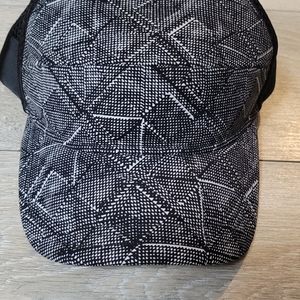 Lululemon hat
